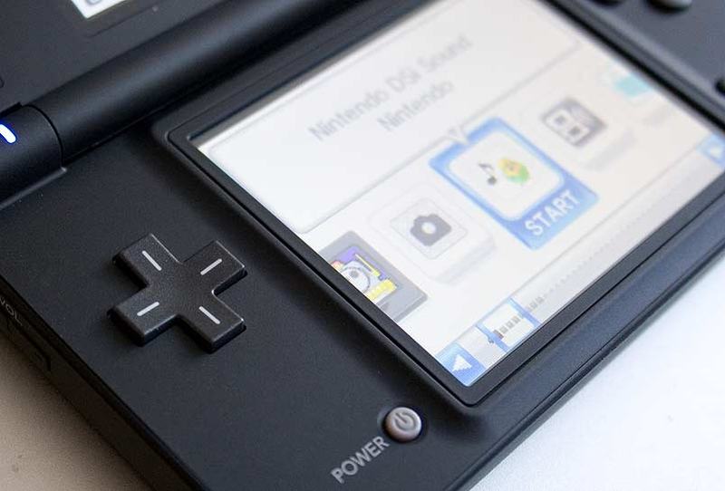 Illustration for article titled Nintendo DSi Review